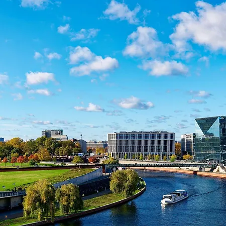 Luxurious Urban Living - Premium Downtown Next To Hbf Appartement