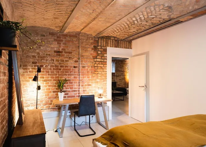 Luxurious Urban Living - Premium Downtown Next To Hbf Appartement