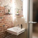 Luxurious Urban Living - Premium Downtown Next To Hbf *