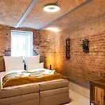 Luxurious Urban Living - Premium Downtown Next To Hbf * Berlim