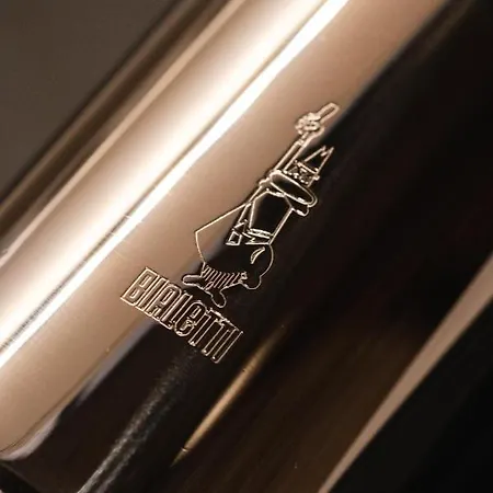 Luxurious Urban Living - Premium Downtown Next To Hbf *