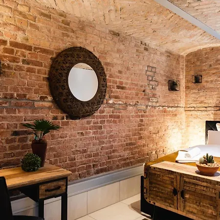 Luxurious Urban Living - Premium Downtown Next To Hbf *