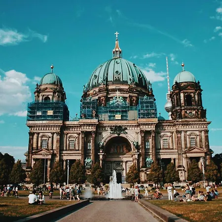 Lägenhet Luxurious Urban Living - Premium Downtown Next To Hbf *