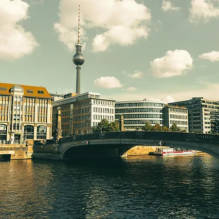 Apartamento Luxurious Urban Living - Premium Downtown Next To Hbf Berlín