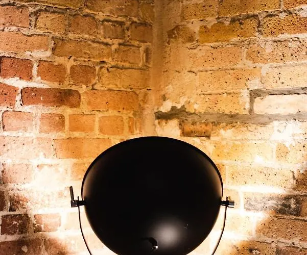 아파트 Luxurious Urban Living - Premium Downtown Next To Hbf