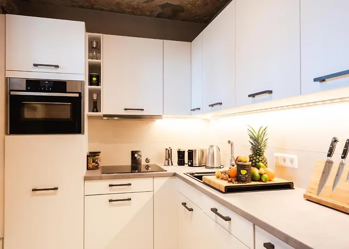 아파트 Luxurious Urban Living - Premium Downtown Next To Hbf *