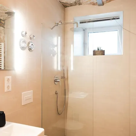Lägenhet Luxurious Urban Living - Premium Downtown Next To Hbf