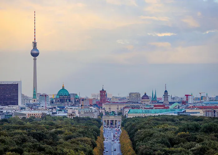 Luxurious Urban Living - Premium Downtown Next To Hbf Apartament Berlin